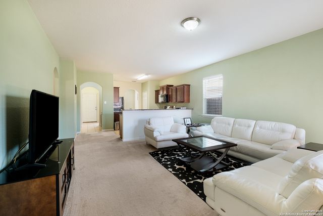 6822 Luckey Tree, San Antonio, TX 78252