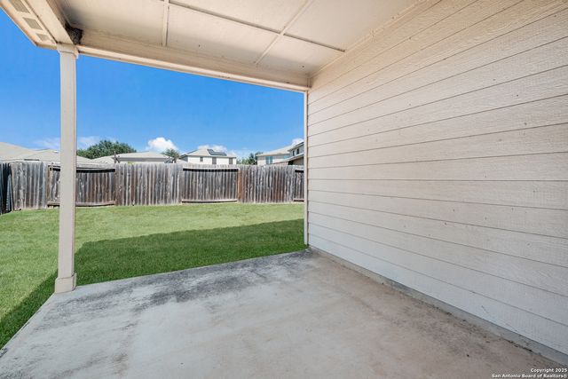 6822 Luckey Tree, San Antonio, TX 78252