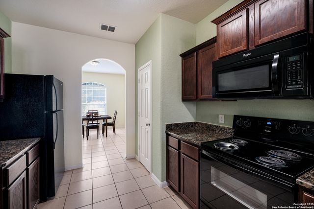 6822 Luckey Tree, San Antonio, TX 78252