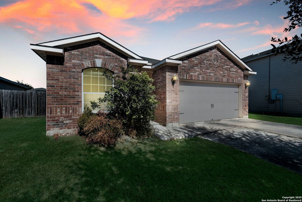 6822 Luckey Tree, San Antonio, TX 78252