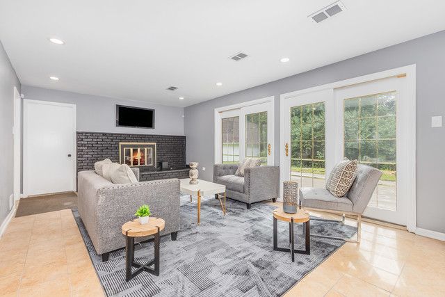 1034 PINE Avenue, Olympia Fields, IL 60461