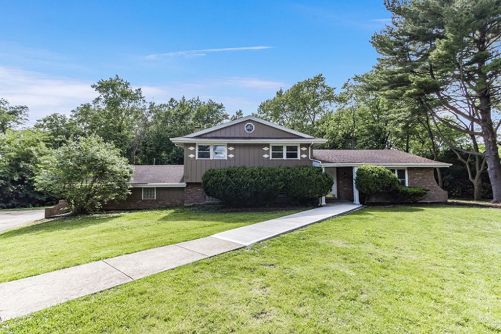 1034 PINE Avenue, Olympia Fields, IL 60461