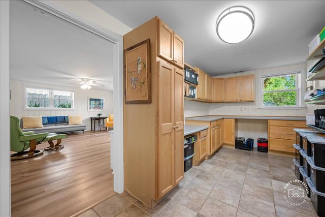 1419 E Forest Avenue, Wheaton, IL 60187