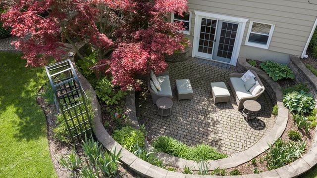 1419 E Forest Avenue, Wheaton, IL 60187