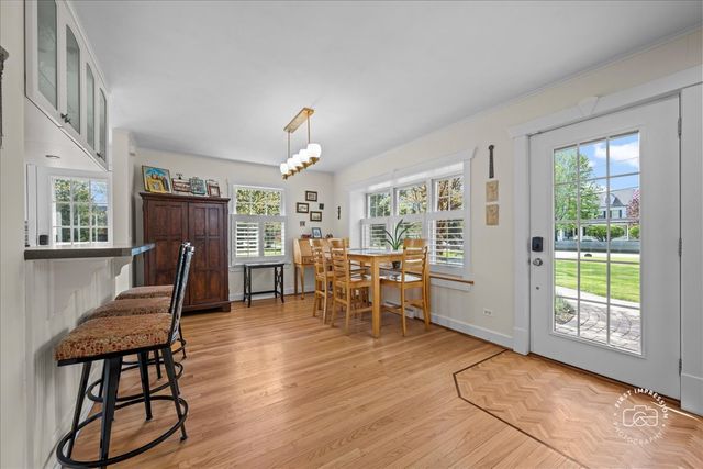1419 E Forest Avenue, Wheaton, IL 60187
