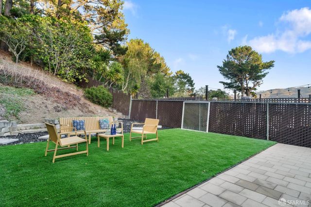 1287 Lerida Way, Pacifica, CA 94044