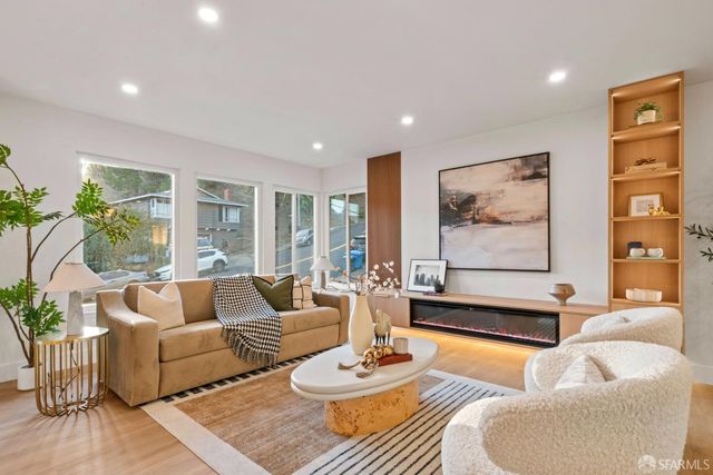 1287 Lerida Way, Pacifica, CA 94044