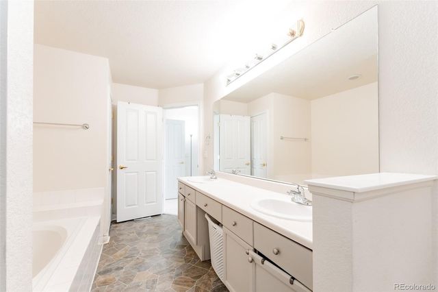 8386 S Garland Way, Littleton, CO 80128