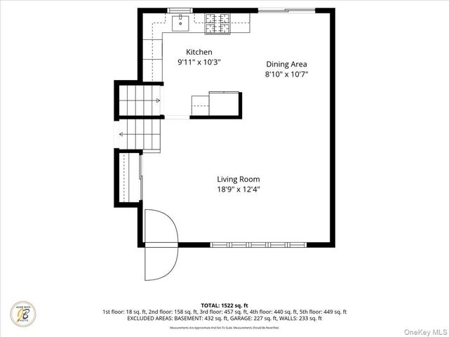 39 Garnet Lane, Plainview, NY 11803