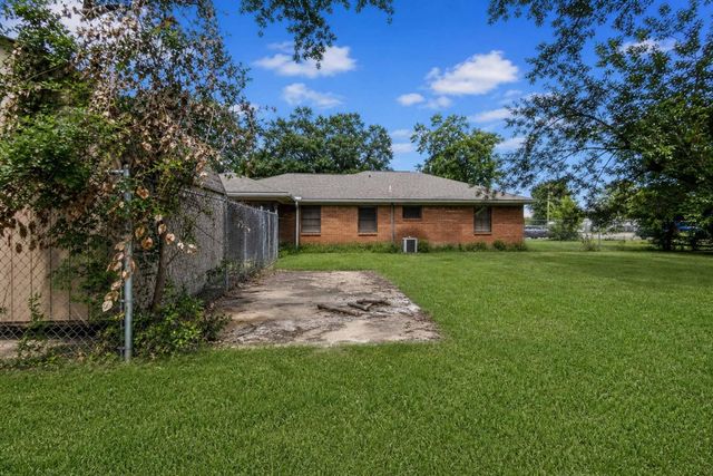 2926 Beverly Road, Pasadena, TX 77503
