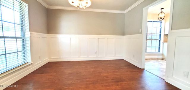2714 English Drive, Ocean Springs, MS 39564