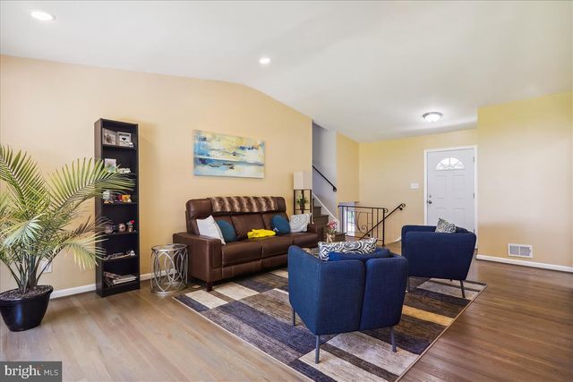 2711 WELLER RD, Silver Spring, MD 20906