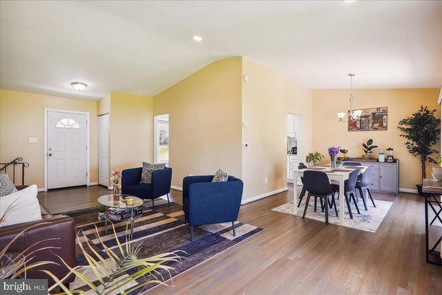 2711 WELLER RD, Silver Spring, MD 20906