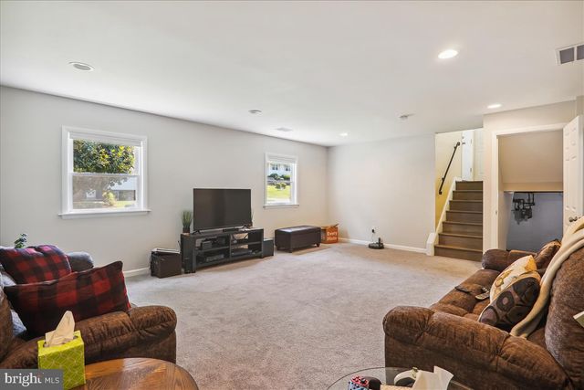 2711 WELLER RD, Silver Spring, MD 20906