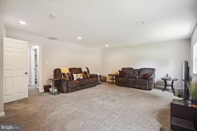 2711 WELLER RD, Silver Spring, MD 20906