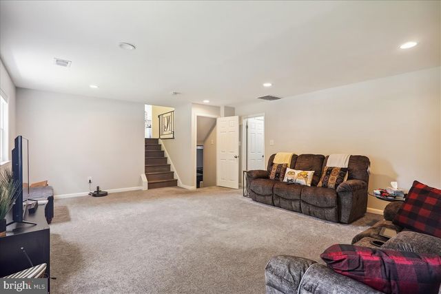2711 WELLER RD, Silver Spring, MD 20906