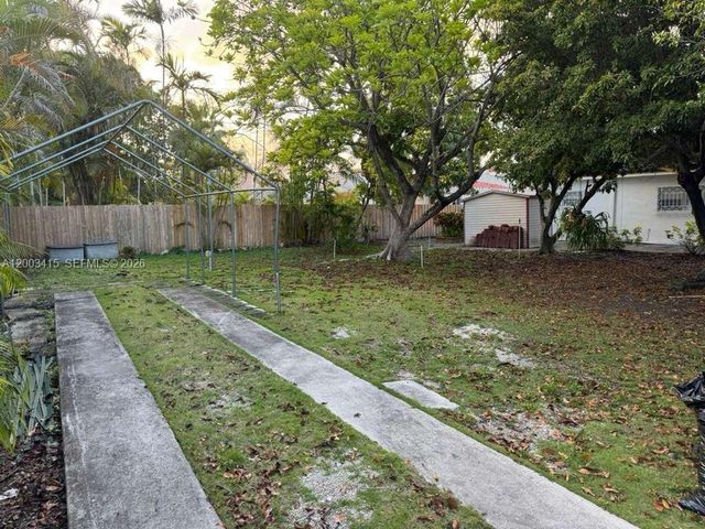 3600 SW 26th St 0, Miami, FL 33133