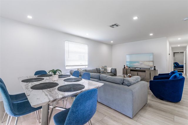 825 SW 14th St, Fort Lauderdale, FL 33315