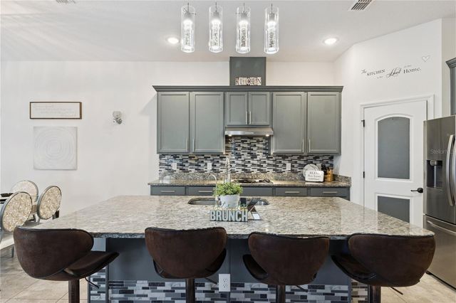 2264 EMERALD SPRINGS DRIVE, Apopka, FL 32712