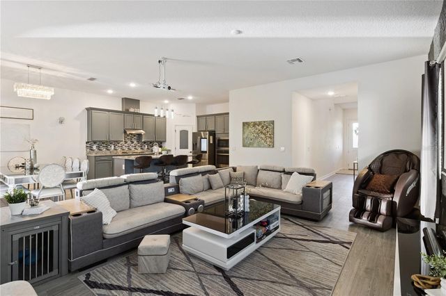 2264 EMERALD SPRINGS DRIVE, Apopka, FL 32712