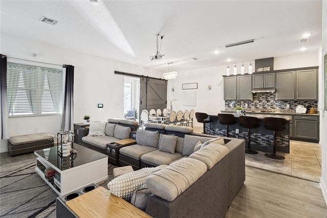 2264 EMERALD SPRINGS DRIVE, Apopka, FL 32712