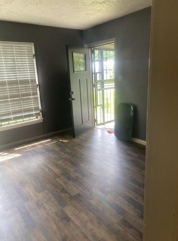 7314 Forrestal Street, Houston, TX 77033