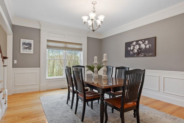 15 Hubbard Ln, Bolton, MA 01740