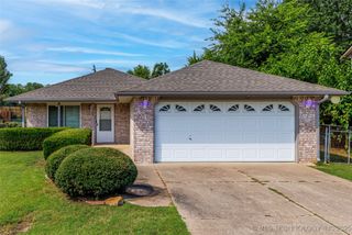 9425 E Sprucewood Drive, Claremore, OK 74019