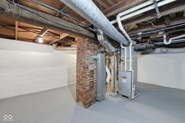 819 E 56th Street, Indianapolis, IN 46220