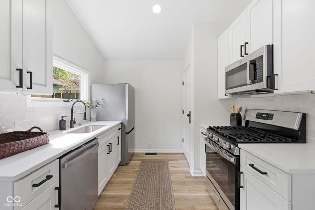 819 E 56th Street, Indianapolis, IN 46220