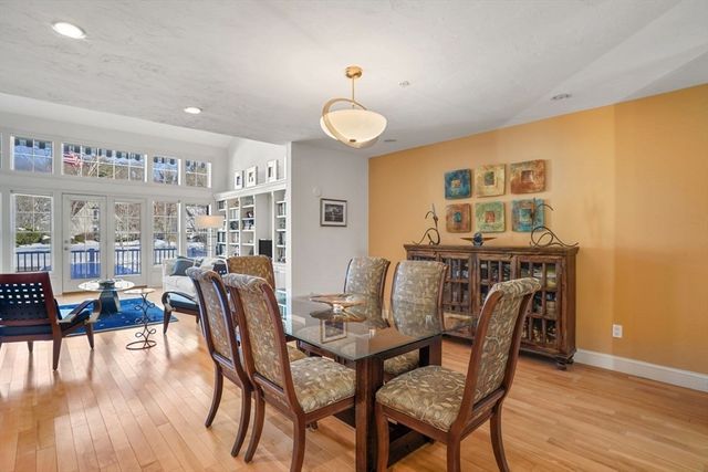 6 Maple Ln 6, Marshfield, MA 02050