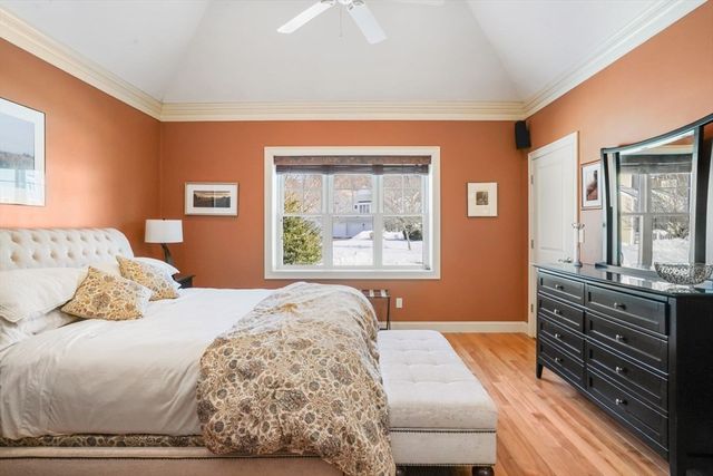 6 Maple Ln 6, Marshfield, MA 02050