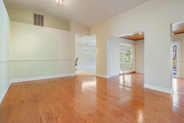 10133 COLLAR DRIVE, San Antonio, FL 33576