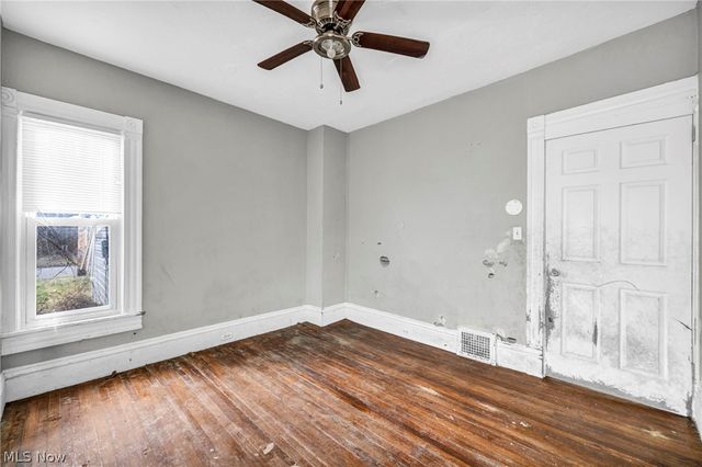 8417 Tioga Avenue, Cleveland, OH 44105