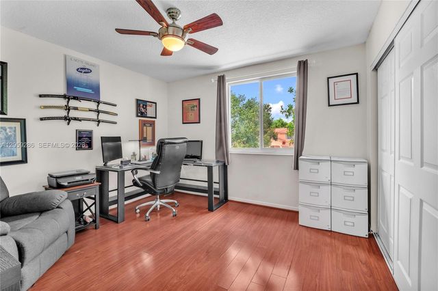 6040 NW 44th Lane, Coconut Creek, FL 33073