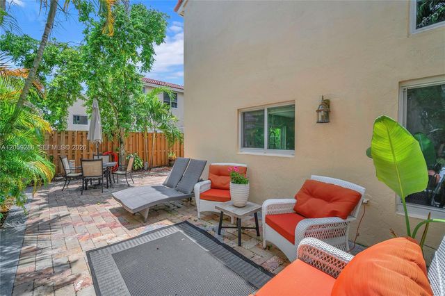 6040 NW 44th Lane, Coconut Creek, FL 33073
