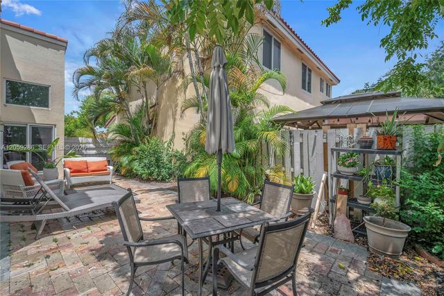6040 NW 44th Lane, Coconut Creek, FL 33073