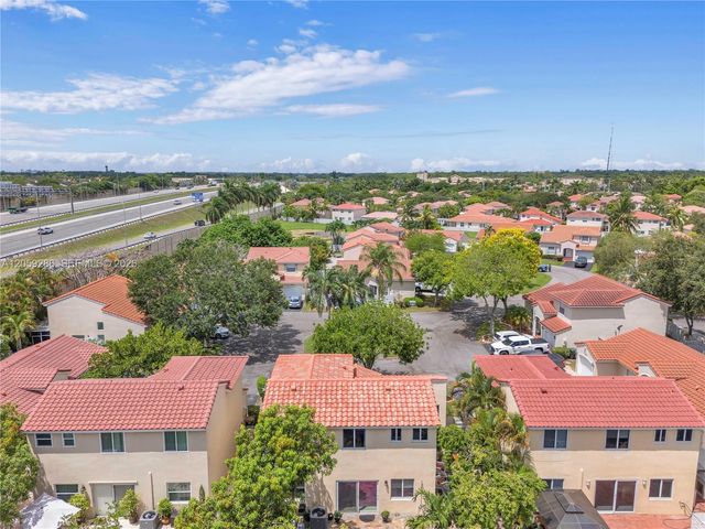 6040 NW 44th Lane, Coconut Creek, FL 33073