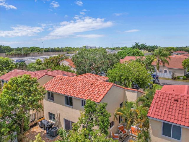 6040 NW 44th Lane, Coconut Creek, FL 33073