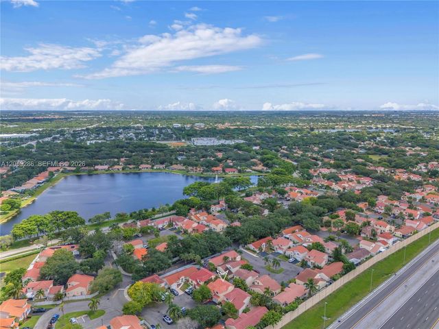 6040 NW 44th Lane, Coconut Creek, FL 33073