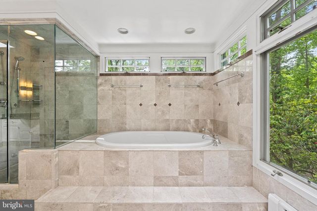 4530 DEXTER ST NW, Washington, DC 20007
