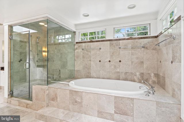 4530 DEXTER ST NW, Washington, DC 20007