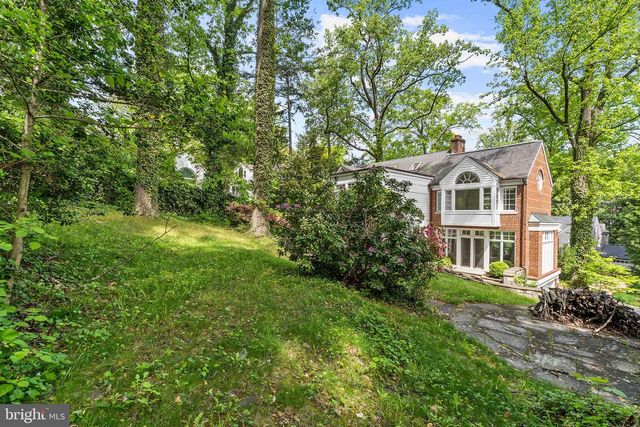 4530 DEXTER ST NW, Washington, DC 20007