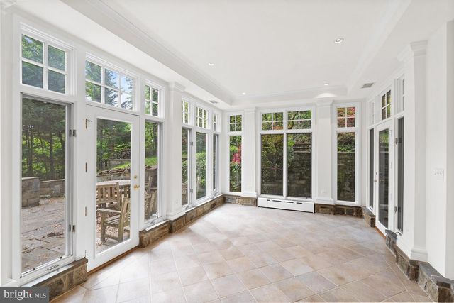 4530 DEXTER ST NW, Washington, DC 20007