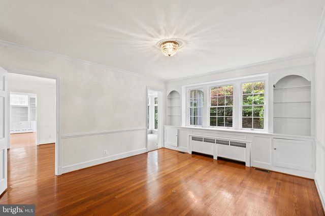 4530 DEXTER ST NW, Washington, DC 20007