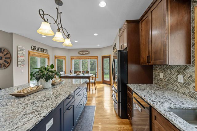 2122 141st Lane NE, Ham Lake, MN 55304