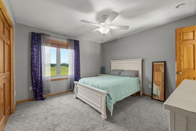 2122 141st Lane NE, Ham Lake, MN 55304