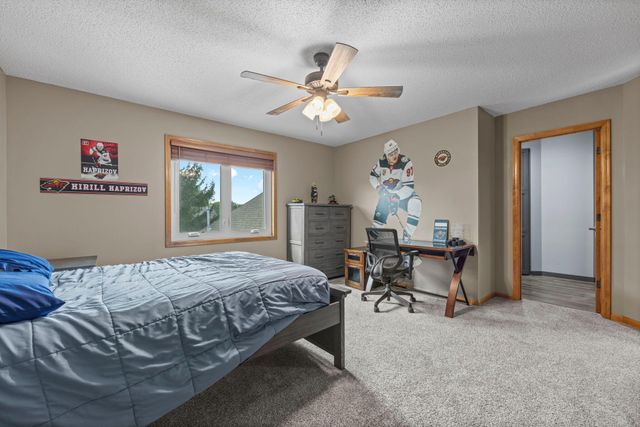 2122 141st Lane NE, Ham Lake, MN 55304