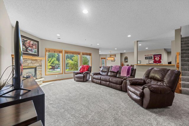 2122 141st Lane NE, Ham Lake, MN 55304