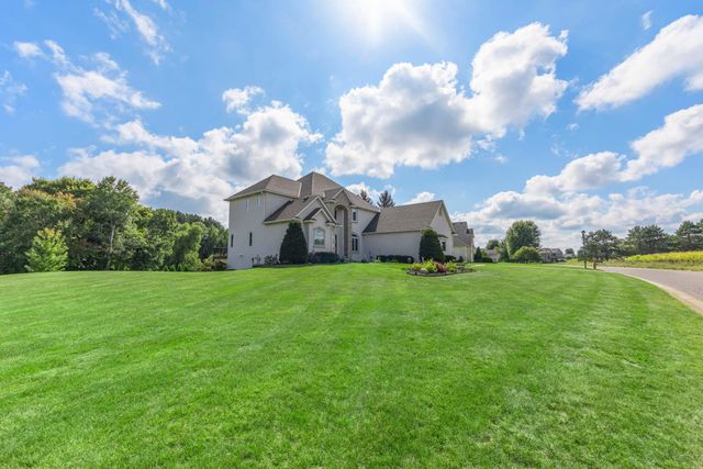 2122 141st Lane NE, Ham Lake, MN 55304